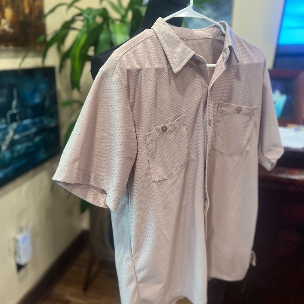 VINTAGE button down size medium - Picture 3 of 5